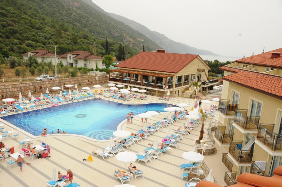 Marcan beach hotel