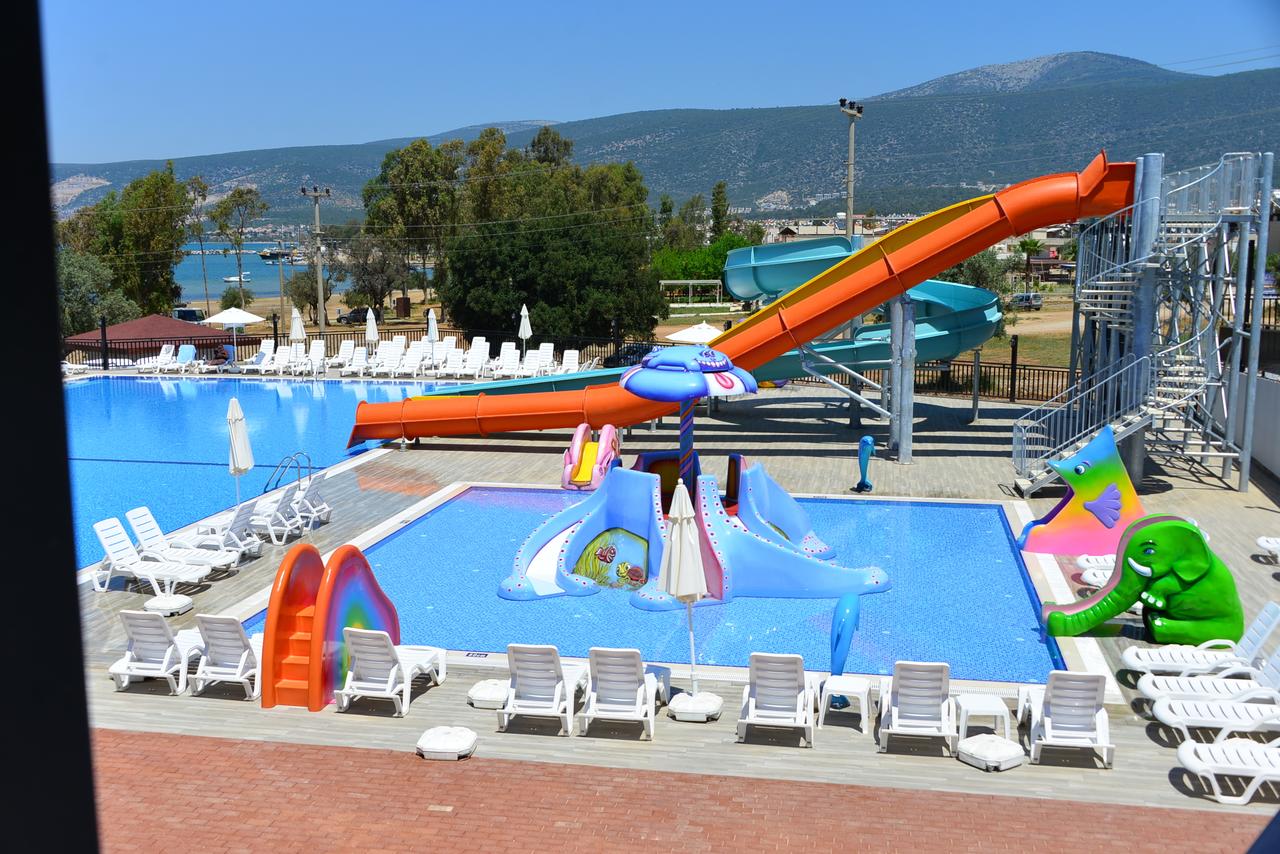 Ramada Resort Akbuk